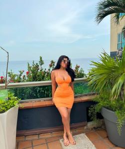 632930211: Chica busca chico en Pontevedra