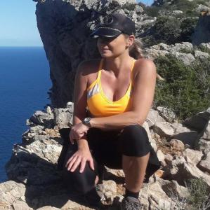 627023223: Chica busca chico en Mallorca