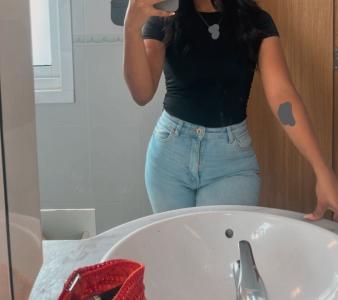 603913636: Chica busca chico en La Coruña