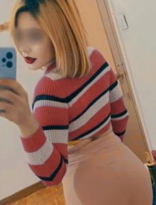 611278407: Chica busca chico en Málaga