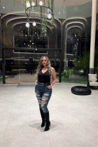 637597573: Chica busca chico en Alicante