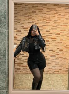 623533506: Chica busca chico en Navarra