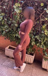 614986366: Chica busca chico en Madrid