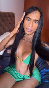 678703219: Travesti en Barcelona