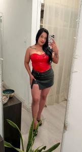 627495548: Chica busca chico en Gerona