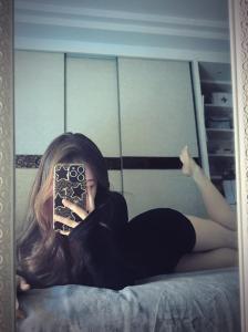 722559871: Chica busca chico en Madrid