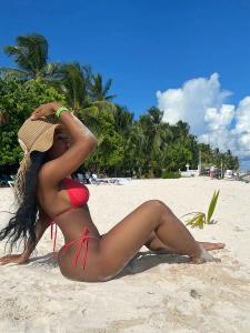 742021393: Chica busca chico en Albacete