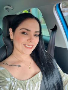 663184836: Chica busca chico en Granada