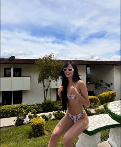 627596952: Chica busca chico en Barcelona