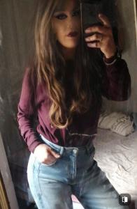 695493387: Chica busca chico en Alicante