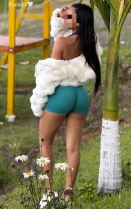 643553129: Chica busca chico en Sevilla