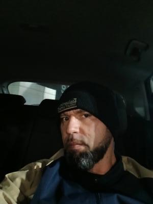 647408013: Chico busca chica en Madrid