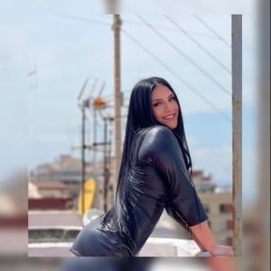 637977154: Chica busca chico en Valencia