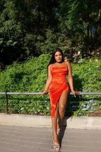 677268848: Chica busca chico en Gerona