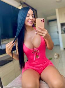 645496683: Chica busca chico en Orense