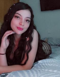 624374570: Chica busca chico en Sevilla