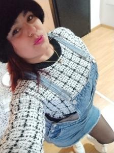 611600474: Chica busca chico en La Coruña