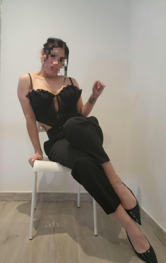 Chica busca chico en Madrid: Chica busca chico