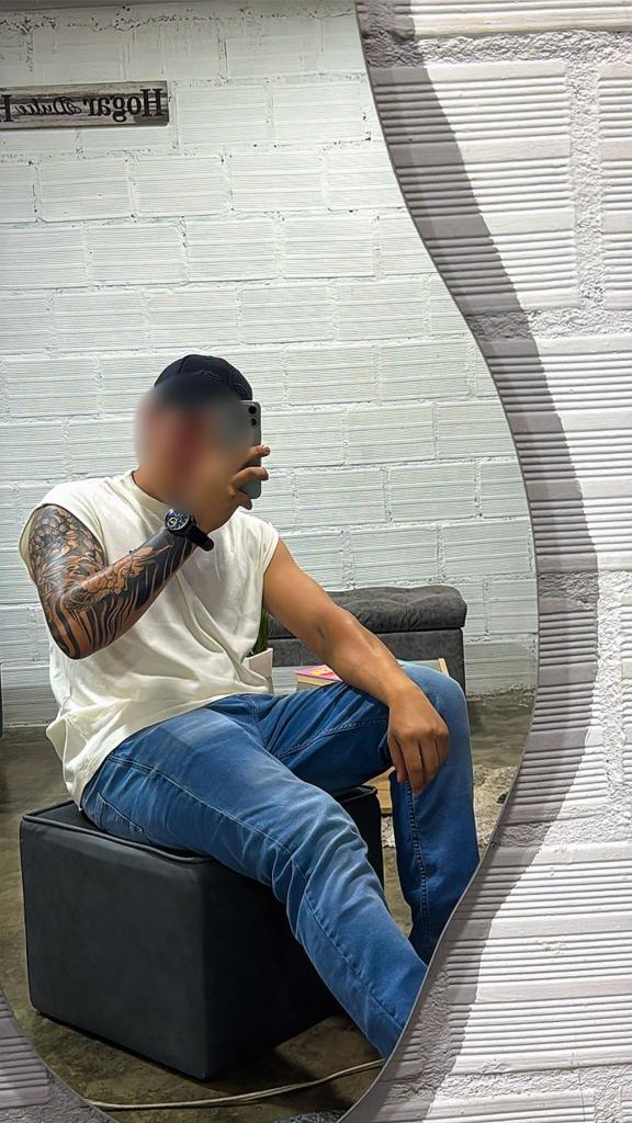 Chico busca chica en Tenerife: 