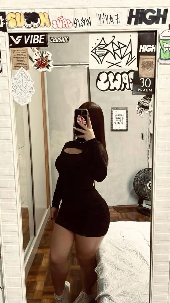 Chica busca chico en Sevilla: 