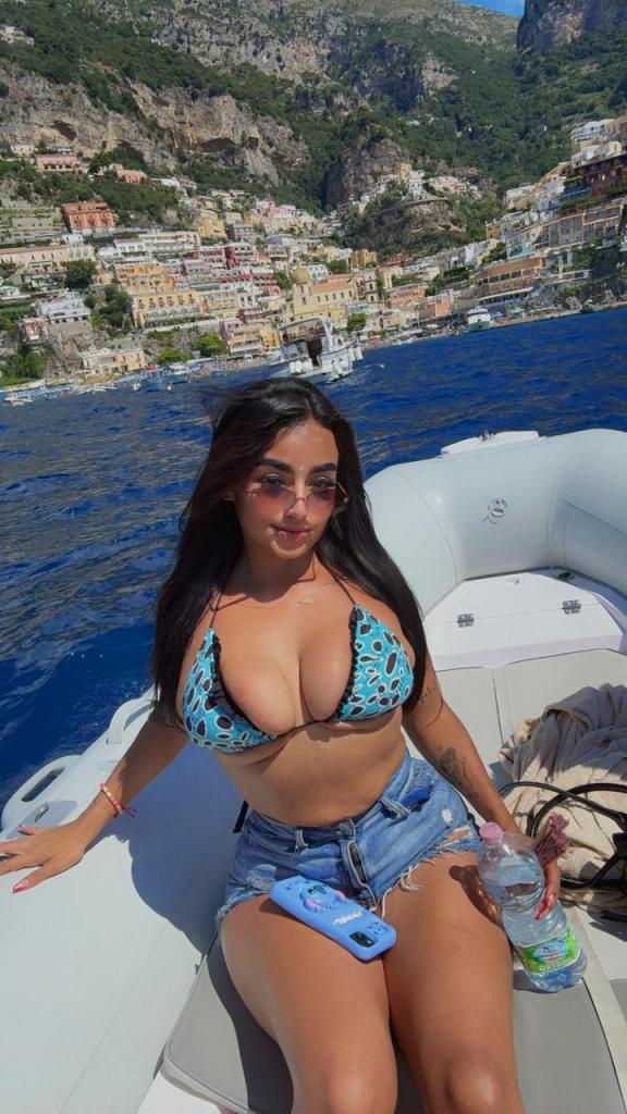 Chica busca chico en La Coruña: 