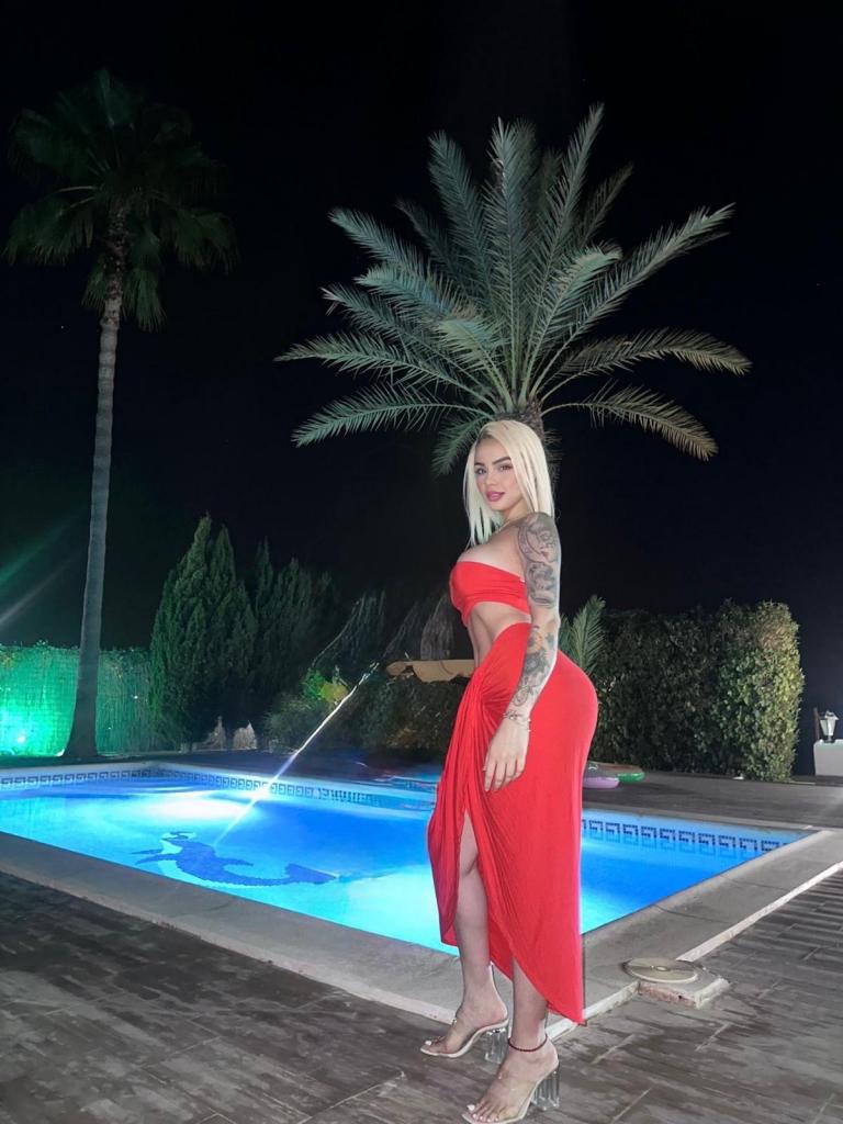 Chica busca chico en Asturias: 