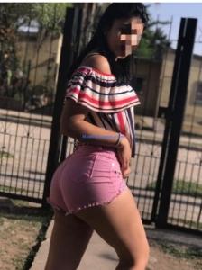 689322812: Chica busca chico en Barcelona