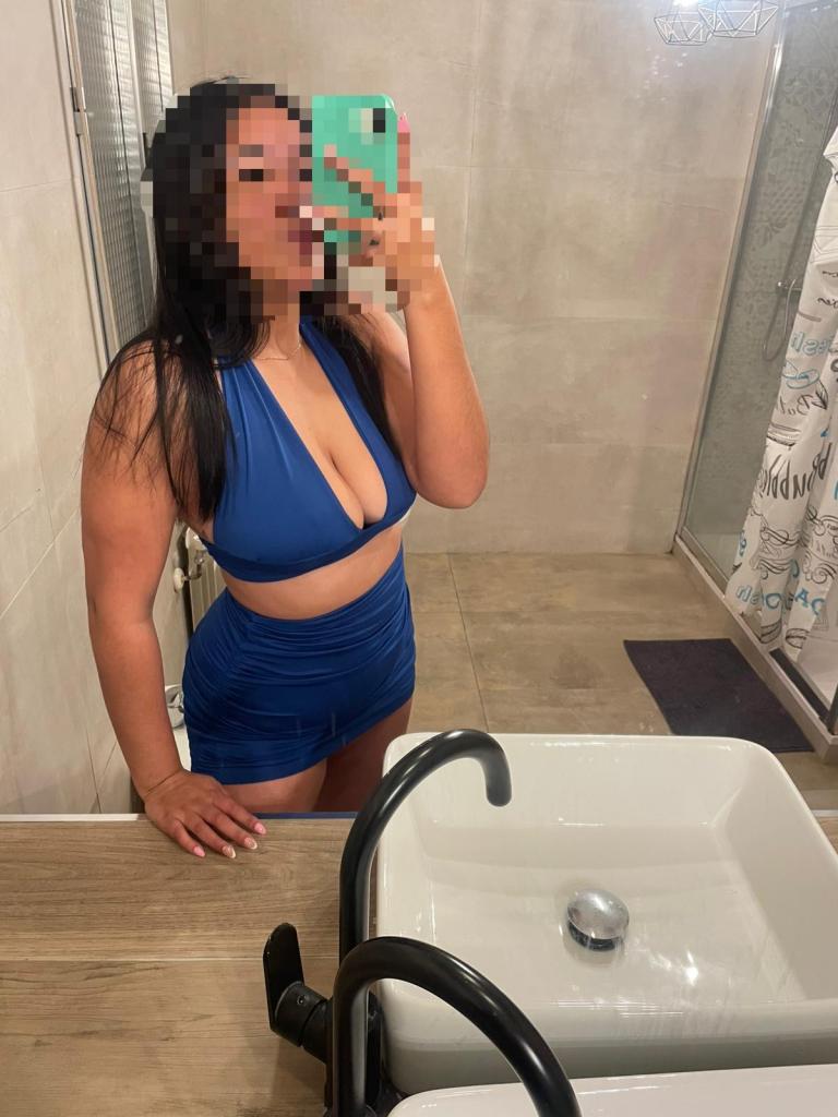 Chica busca chico en Huelva: 