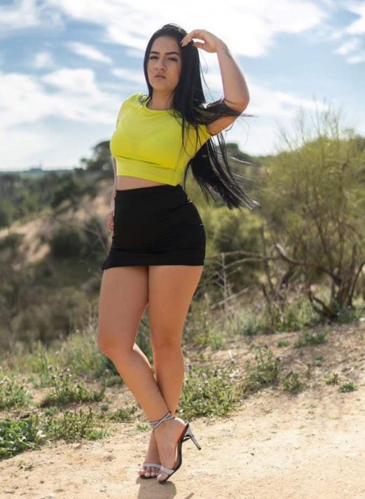 637977154: Chica busca chico en Valencia