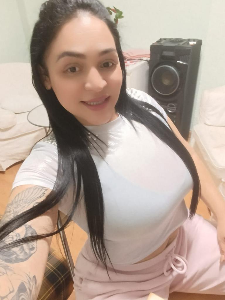 602696380: Chica busca chico en Madrid