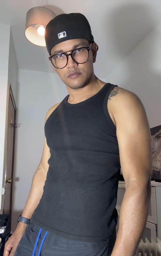 624894704: Chico busca chica en Gerona