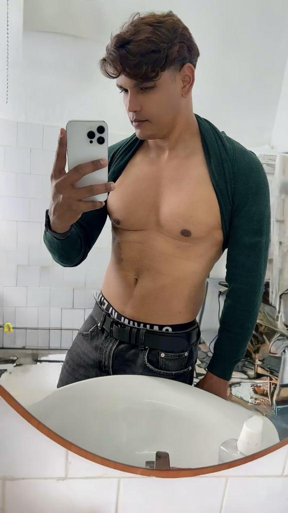 Chico busca chica en Gerona: 