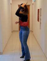 607051664: Chica busca chico en Cádiz