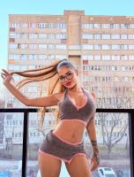 613665364: Chica busca chico en Málaga