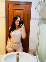 643208133: Chica busca chico en León