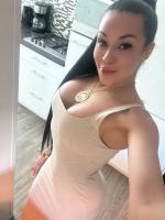 603250410: Chica busca chico en Barcelona