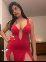 614871891: Chica busca chico en La Coruña