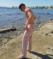 643314821: Chico busca chica en Ibiza