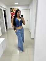 663184836: Chica busca chico en Granada