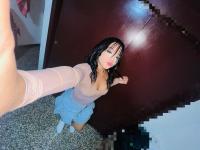 613457885: Chica busca chico en Barcelona