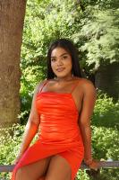 677268848: Chica busca chico en Gerona