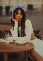 663209148: Chica busca chico en Madrid