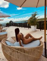 635934939: Chica busca chico en Madrid