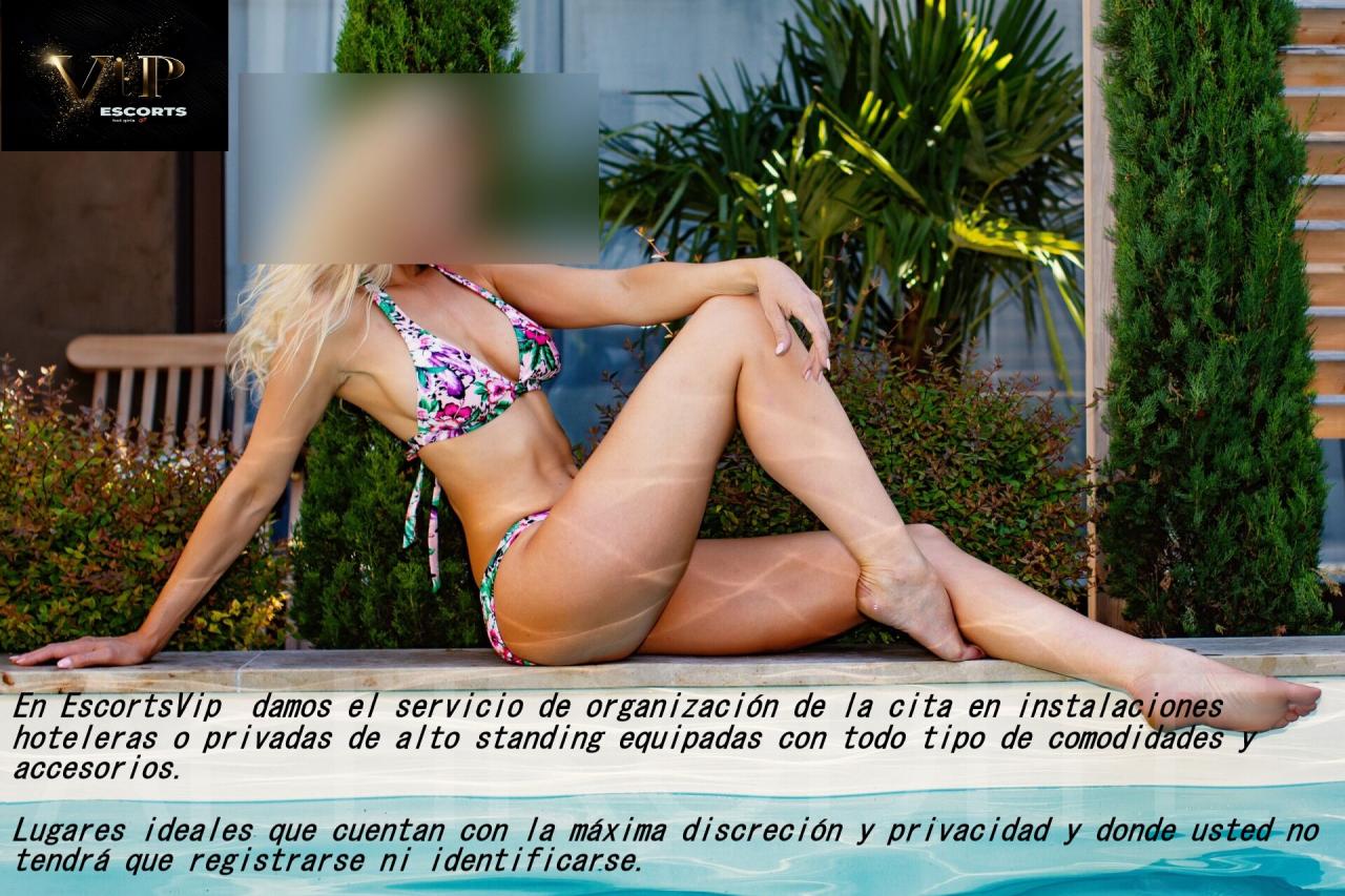 604005795: Chica busca chico en La Coruña