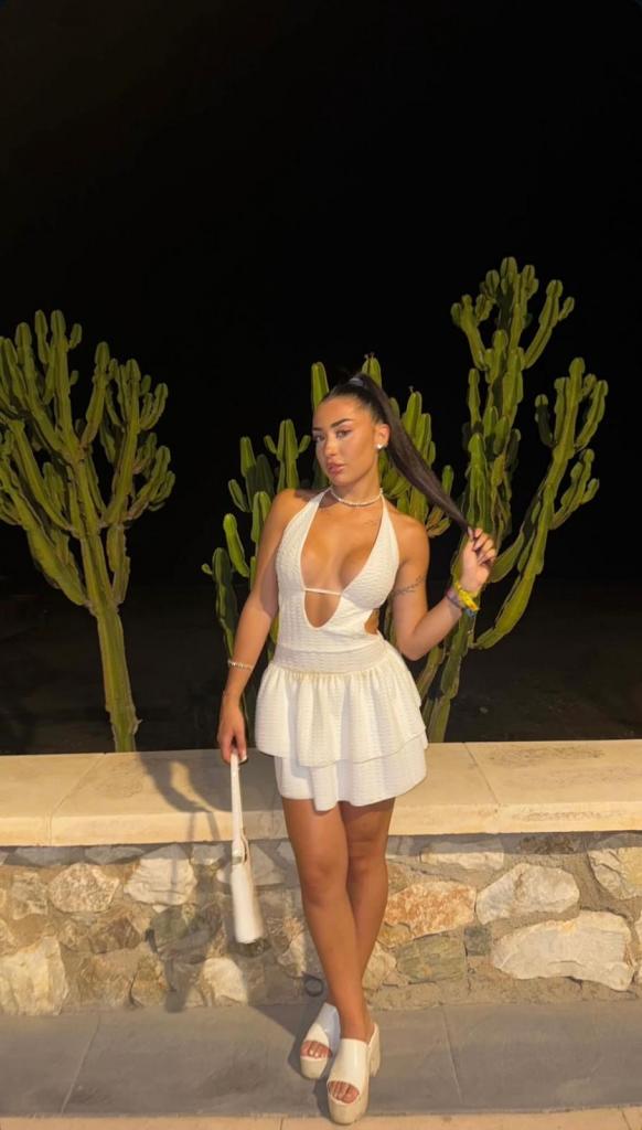 612224355: Chica busca chico en Alicante