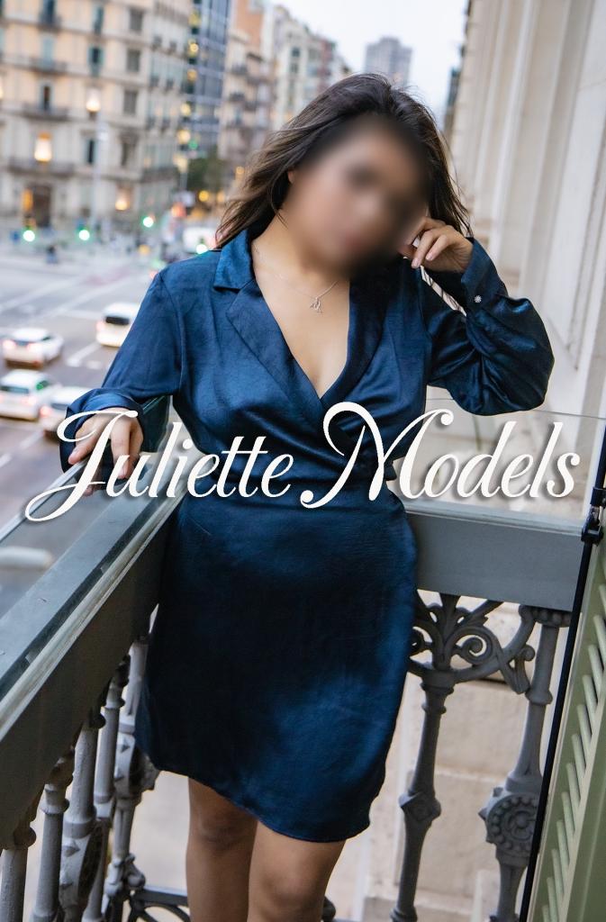 Chica busca chico en Ibiza: 