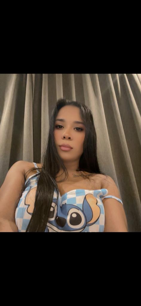 617266980: Chica busca chico en Granada