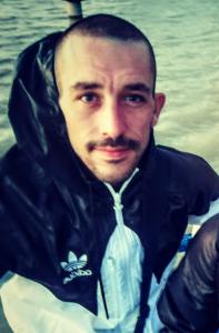 634679126: Chico busca chica en Ibiza