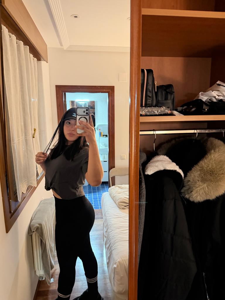 Chica busca chico en Tenerife: 