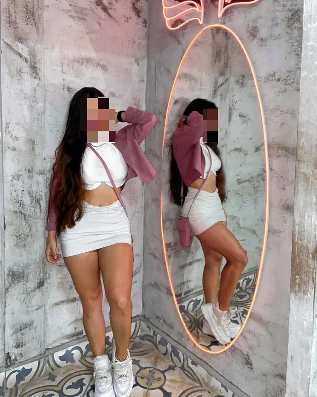 Chica busca chico en Barcelona: 